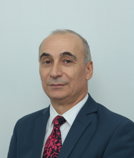 Поздравление врио ректора КГТУ А.Г. Мнацаканяна с Новым годом!