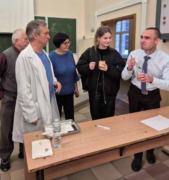Two conferences were held at the Chemistry department