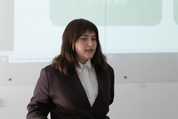 The Foreign Languages Department announced the winners of several sections at the Science Days
