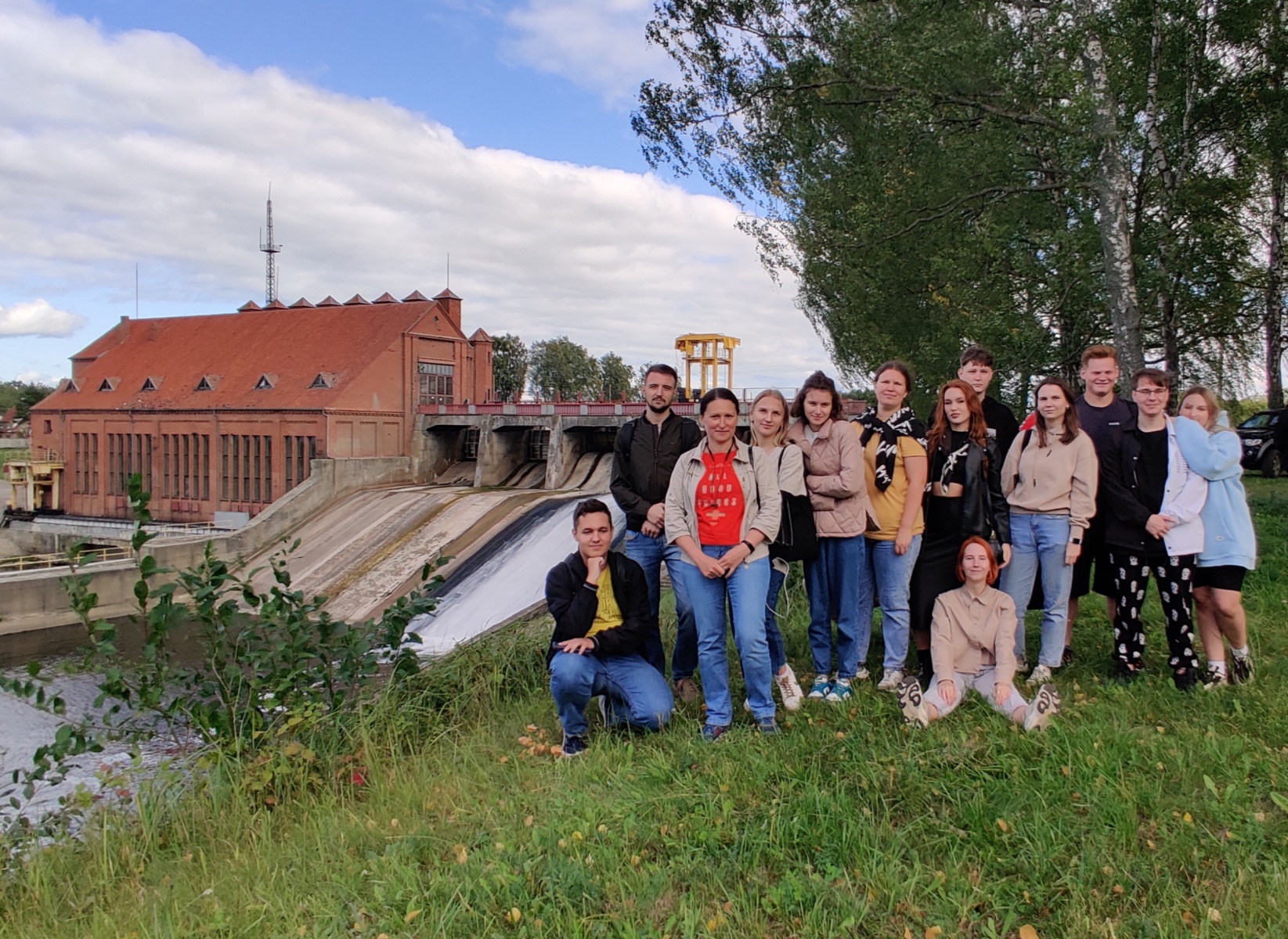 Студенты ИМТЭС посетили Правдинскую ГЭС