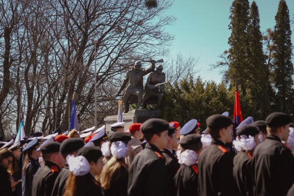 Курсанты КМРК поучаствовали в церемонии открытия «Пост №1»