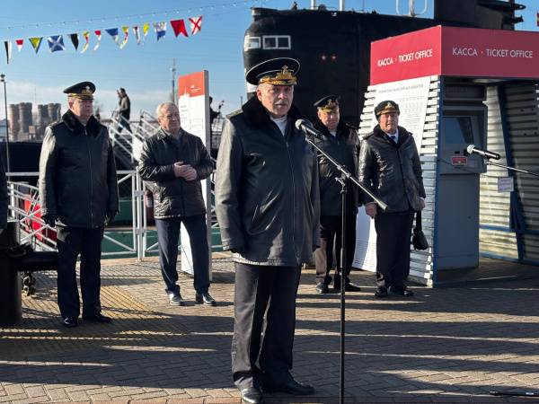 В День моряка-подводника курсанты КМРК побывали в Музее Мирового океана 