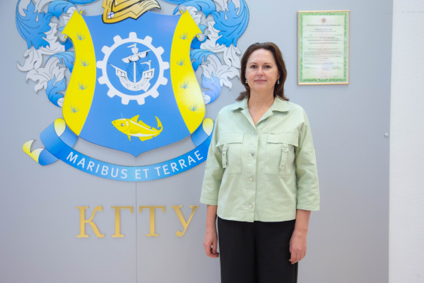 Выпускница аспирантуры КГТУ защитила диссертацию 