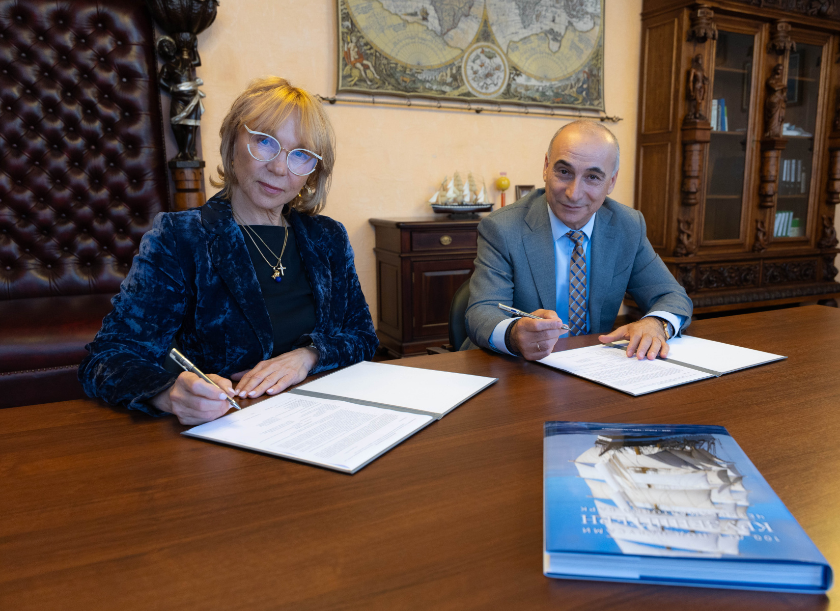 KSTU signed an agreement to make a film about the Kruzenshtern