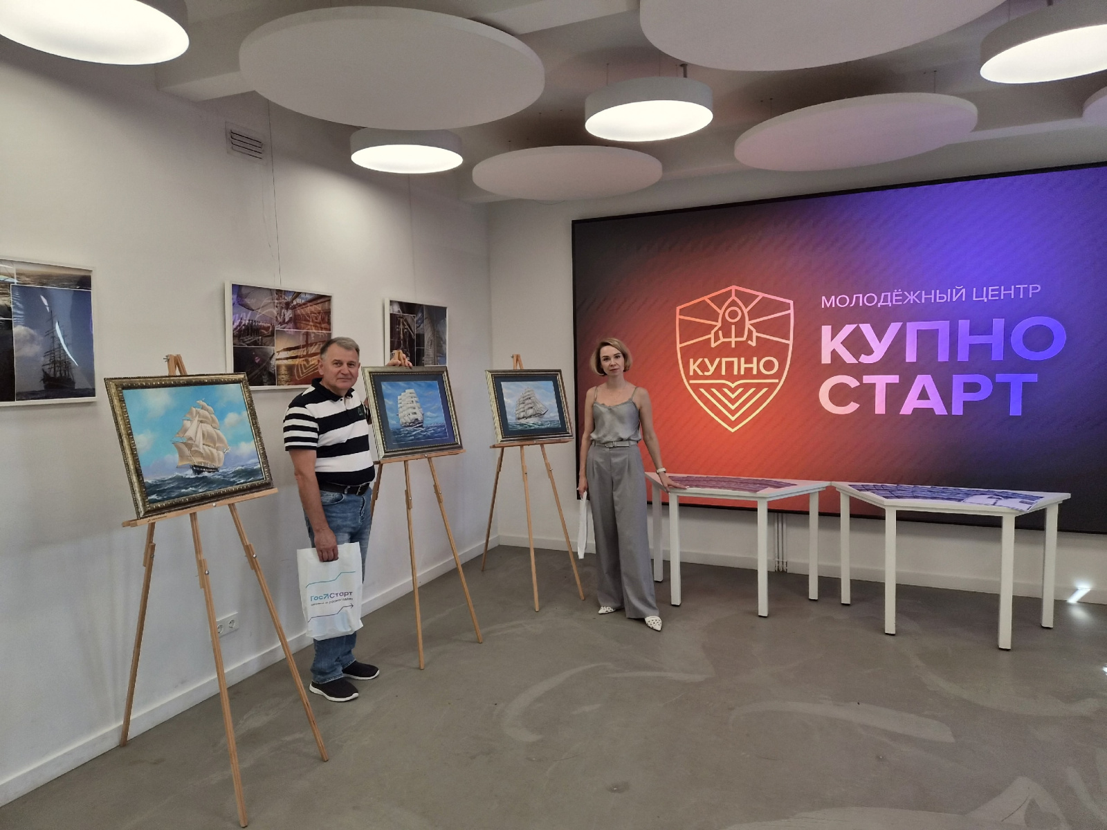 КГТУ развернул выставку фото и живописных работ в Нижнем Новгороде
