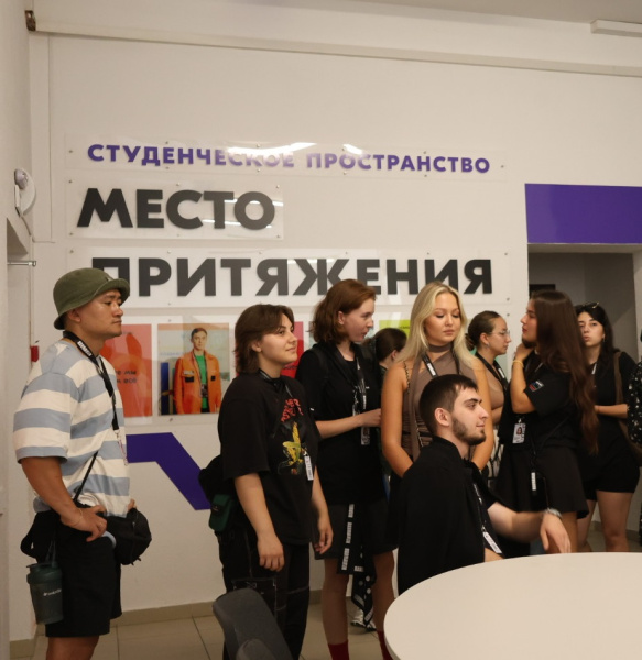 Слушатели всероссийского ШУМа побывали с экскурсией в КГТУ