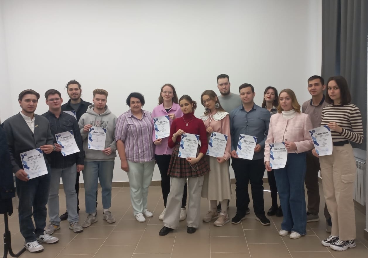 ИАПС наградил победителей и призеров научных секций