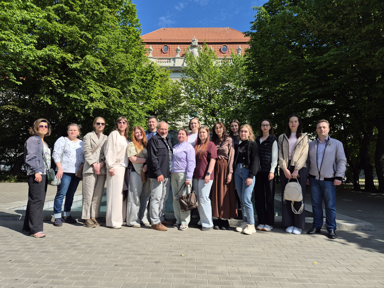 Experts from customs laboratories improved their qualifications in amber identification at KSTU