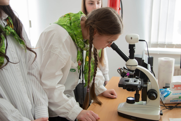 КГТУ и школа №57 организовали «Умные каникулы» для учеников агротехклассов