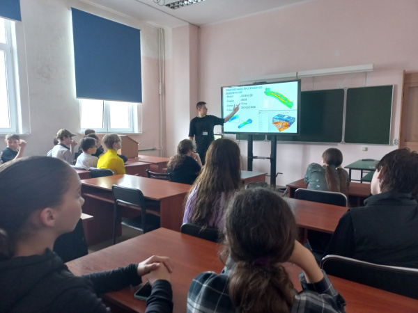 Прошел познавательный день в НОЦ СМИТ 