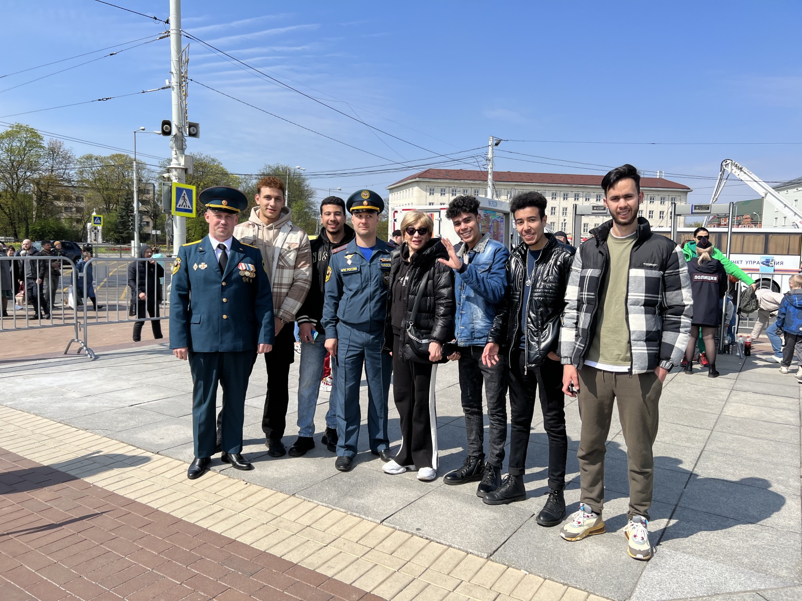 Иностранные курсанты БГАРФ приняли участие в Дне пожарной охраны 